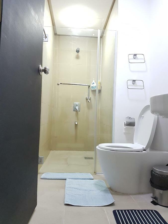 Marquee Residences 安吉利斯 外观 照片