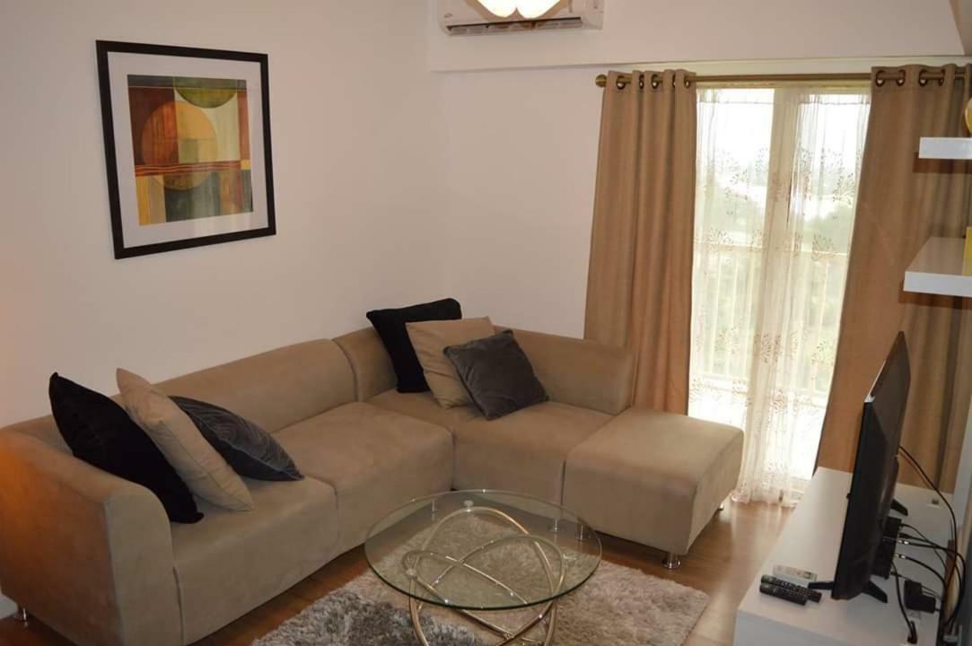 Marquee Residences 安吉利斯 外观 照片